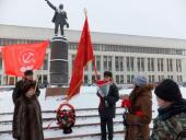Калуга: «Ленин жил! Ленин жив! Ленин будет жить!»