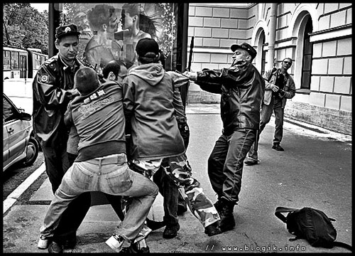 Нацболов винтят в Петербурге