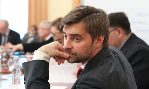 Сергей Железняк: Для того, чтобы заниматься политикой, не должно быть ограничений, но все-таки в возрасте 17 лет политику будет не доставать опыта