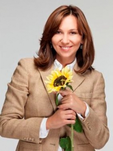 Дорогие женщины! Примите мои искренние поздравления с Днем Восьмого Марта