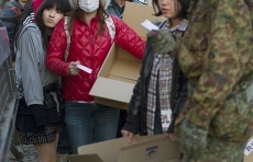 Сотни японцев вернулись в свои дома в зоне отчуждения