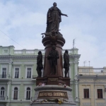 Основатели города вернутся в музей. Виной тому — бюрократия