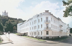 Денис Москаль: Экологическая комиссия Киевсовета не позволила Нацбанку уничтожить 550 деревьев