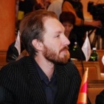 Александр Васильев: 24-метровое здание в парке без согласия жителей строить нельзя