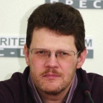 Депутат о продаже акций «Пассажа»: большего свинства придумать нельзя