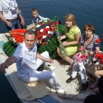 Одесситы спустились под воду, чтобы приоткрыть завесу истории и почтить память военнопленных