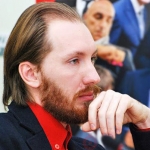 Александр Васильев потребовал вернуть городу аэропорт и Пассаж