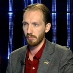 Выступление Александра Васильева перед собравшимися на Куликовом поле