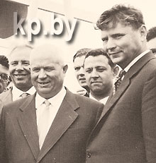 С Хрущевым Танк плавал в Америку, пил коньяк и фотографировался. 1964 год.