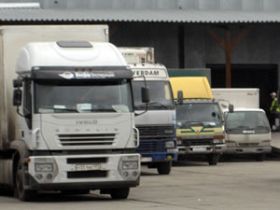 Большегрузы, фото с сайта khrs.ru Большегрузы, фото с сайта khrs.ru