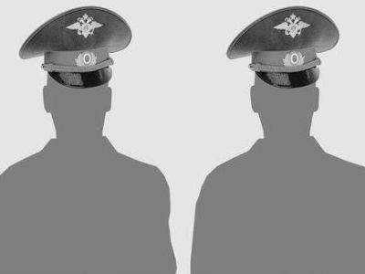 Офицеры-преступники. Фото: news.bcm.ru Офицеры-преступники. Фото: news.bcm.ru