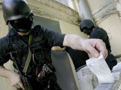 Наркополицейские. Фото: weekend.rian.ru Наркополицейские. Фото: weekend.rian.ru