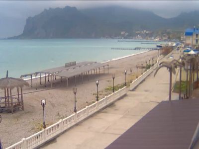 Пустынные пляжи в Крыму. Фото urb-a.livejournal.com Пустынные пляжи в Крыму. Фото urb-a.livejournal.com