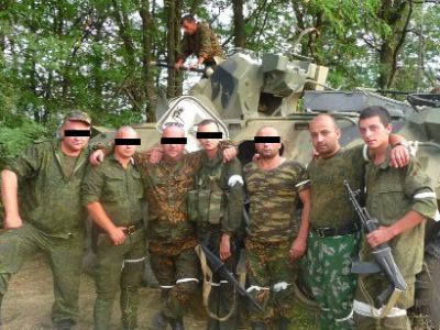 Антон Таманов с сослуживцами- Антон Таманов с сослуживцами-