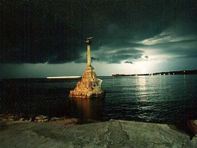 Севастополь. Фото: litsait.ru Севастополь. Фото: litsait.ru