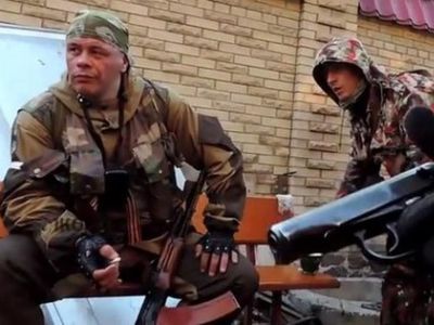 Ополченцы-уральцы. Фото: Znak.com Ополченцы-уральцы. Фото: Znak.com