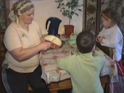 Многодетная мать. Фото: news.uah.info Многодетная мать. Фото: news.uah.info