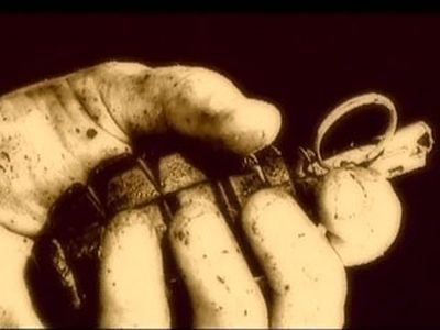 Граната в руке. Фото: vmurmanske.ru Граната в руке. Фото: vmurmanske.ru