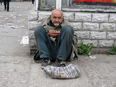 Бомж. Фото: fotografiafob.narod.ru Бомж. Фото: fotografiafob.narod.ru