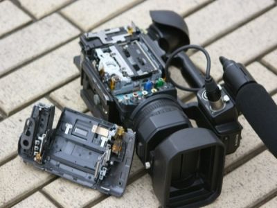 Разбитая камера. Избили. Фото: bezformata.ru Разбитая камера. Избили. Фото: bezformata.ru