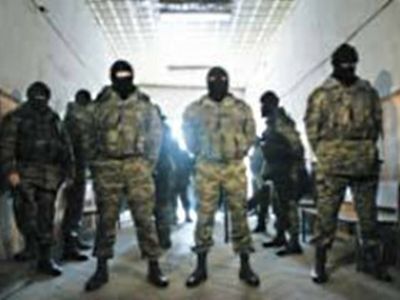 Сотрудники ЧОПа. Фото: uralweb.ru Сотрудники ЧОПа. Фото: uralweb.ru