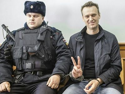 Алексей Навальный в суде Фото: vk.com/rospil Алексей Навальный в суде Фото: vk.com/rospil