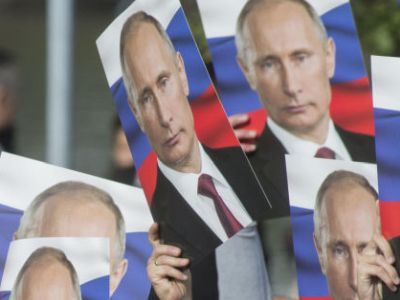 Выборы Путина. Фрагмент фото: Imenno.ru Выборы Путина. Фрагмент фото: Imenno.ru