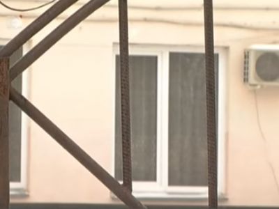 Коррекционная школа-интернат в пос. Черемушки Челябинской области. Скрин видео www.youtube.com/watch?v=qiTyF7HlPZo Коррекционная школа-интернат в пос. Черемушки Челябинской области. Скрин видео www.youtube.com/watch?v=qiTyF7HlPZo