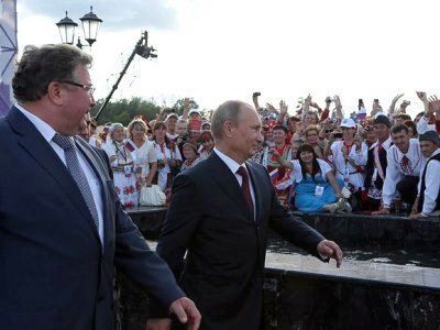 Путин и Волков. Фото: m.izhlife.ru Путин и Волков. Фото: m.izhlife.ru