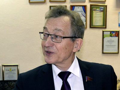 Депутат Госдумы, член комиссии по этике Владимир Поздняков. Фото: Забрабочий.рф Депутат Госдумы, член комиссии по этике Владимир Поздняков. Фото: Забрабочий.рф