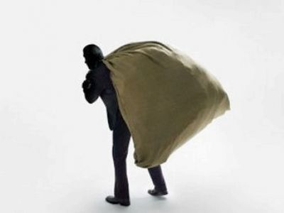 Хищение средств. Фото: politgolos.ru Хищение средств. Фото: politgolos.ru