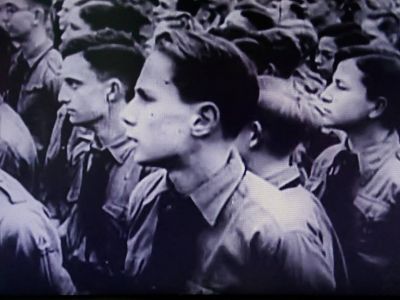   . : facebook.com/alexandr.hotz