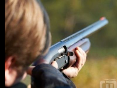 мальчик с ружьем мальчик с ружьем