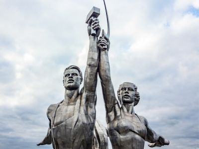 Скульптура В.Мухиной Скульптура В.Мухиной