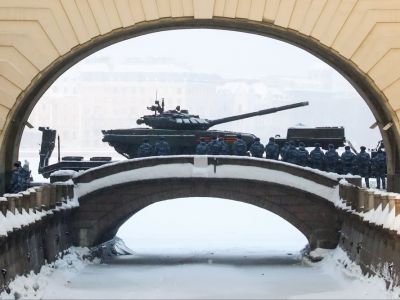 Парад в честь 75-летия снятия блокады, Санкт-Петербург, 27.1.19. Фото: ТАСС Парад в честь 75-летия снятия блокады, Санкт-Петербург, 27.1.19. Фото: ТАСС