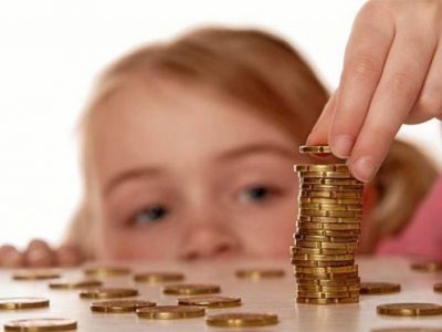 Пособие на уход за ребенком. Фото: aif Пособие на уход за ребенком. Фото: aif