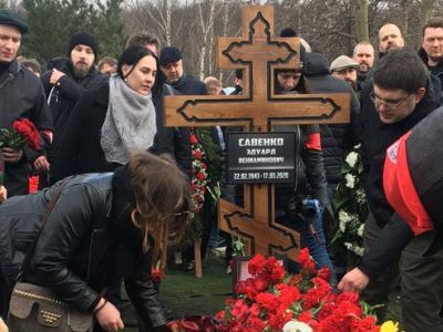 Похороны Эдуарда Лимонова. Фото: Твиттер Похороны Эдуарда Лимонова. Фото: Твиттер