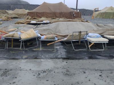 Ветер сдул госпиталь. Фото: Проспект Мира Ветер сдул госпиталь. Фото: Проспект Мира