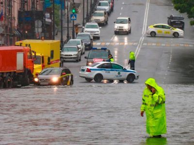 Потоп во Владивостоке. Фото: РБК Потоп во Владивостоке. Фото: РБК