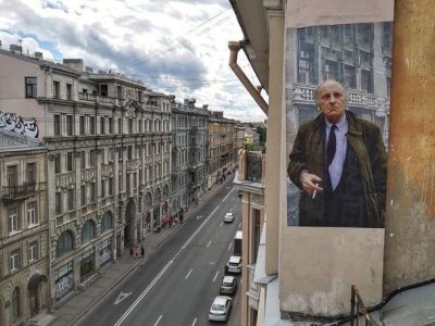 Портрет-граффити Иосифа Бродского. Фото: Фонтанка.Ru Портрет-граффити Иосифа Бродского. Фото: Фонтанка.Ru