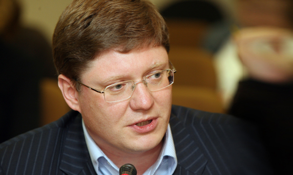 Андрей Исаев: Установление ограничений, направленных на то, чтобы Госдума стала более безупречной и пользовалась большим авторитетом у граждан, я считаю оправданным