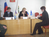 Более 40 тыс человек обратились в общественные приемные лидера партии