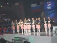 В армии служить почетно