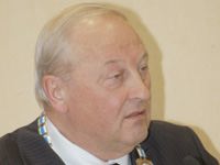 Эдуард Россель: Единая Россия поддерживает наши идеи и проекты