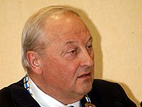 Эдуард Россель