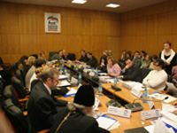 Столичные единороссы объявили войну трансгенам