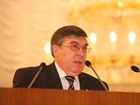 Валерий Рязанский: Нас заботит создание вертикали законодательной власти