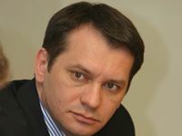 Решение о переносе памятника не делает чести всей республике