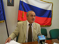 Останавливаться в решении поставленных задач не будем