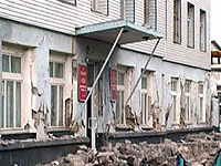 Пострадавшие от землетрясения на Сахалине получат помощь и компенсации